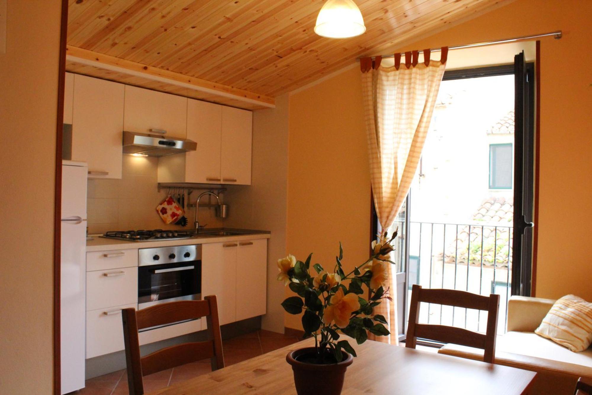 Gaia Holidays Apartments Cefalú Habitación foto